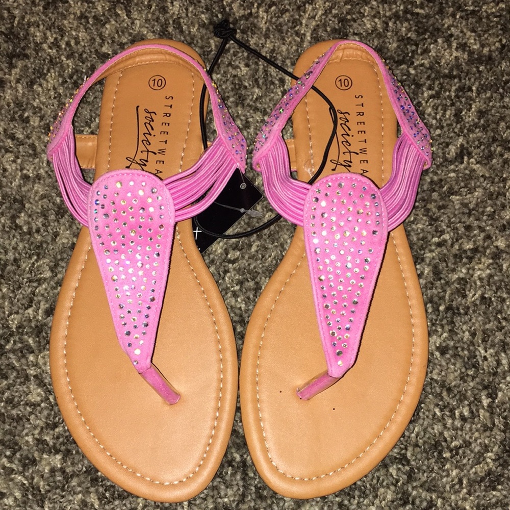 Pink sparkle sandals. NWT. Size 10